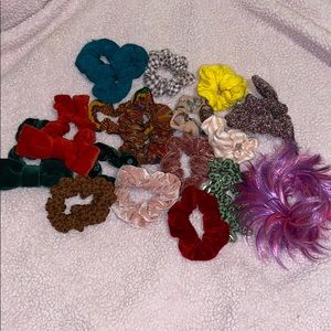 16 pc visco and vintage scrunchies !